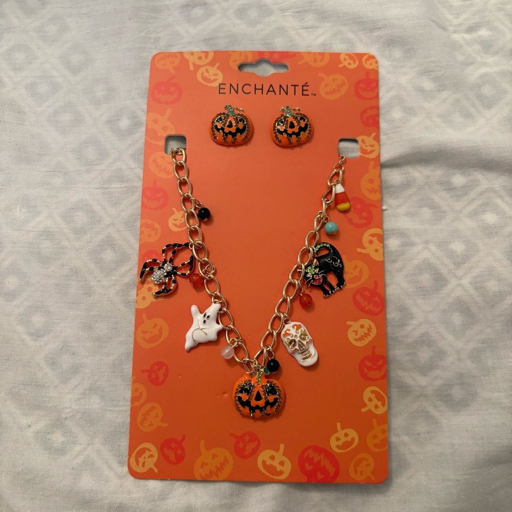 NEW Enchante Halloween Necklace and Earrings Jewelry Set